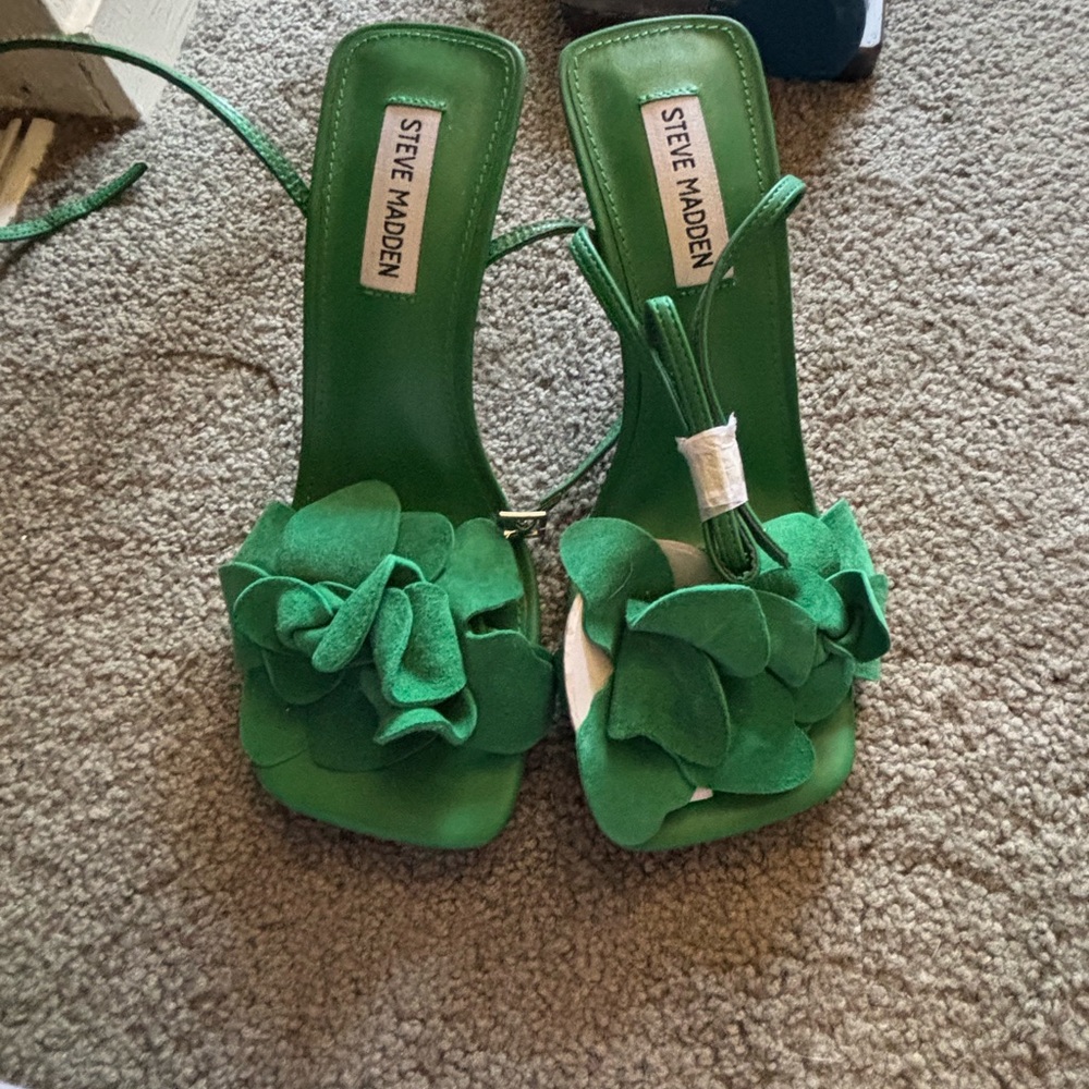 Steve Madden Green Floral Heels
